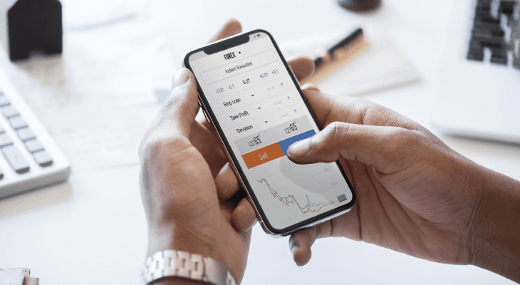 Types-of-business-degrees-2-Economics